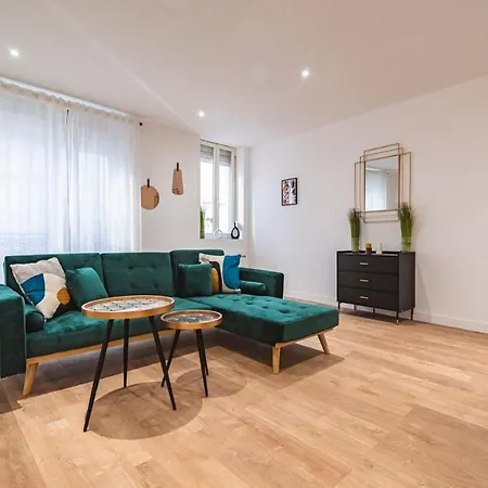 Ikizen - Royal Confort - Cathedrale - Hypercentre - Parking Apartment *